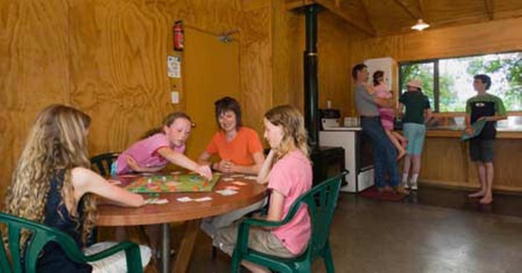 Smiths Farm Holiday Park Linkwater Bagian luar foto